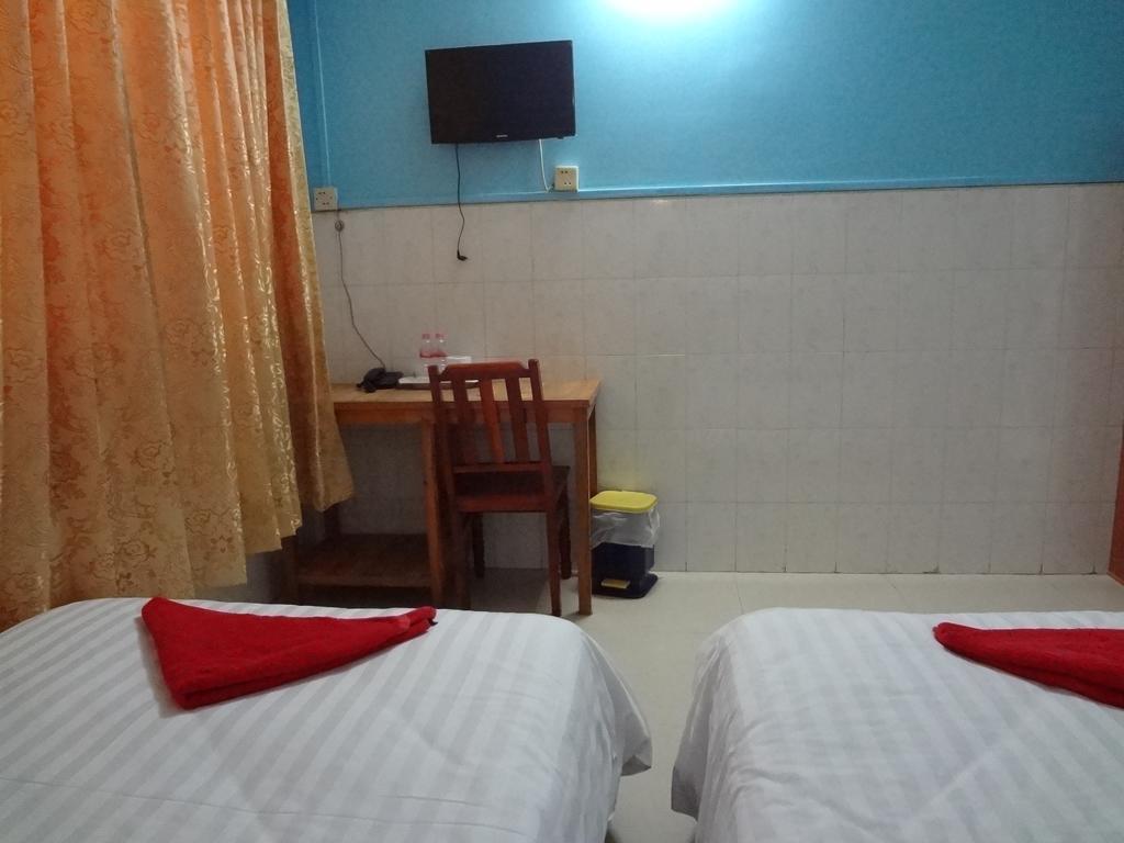 Capitol 3 Guesthouse بنوم بنه المظهر الخارجي الصورة